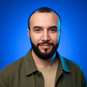 Portrait de Salah Outemsaa